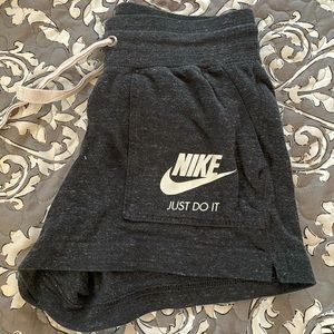 Nike women’s shorts